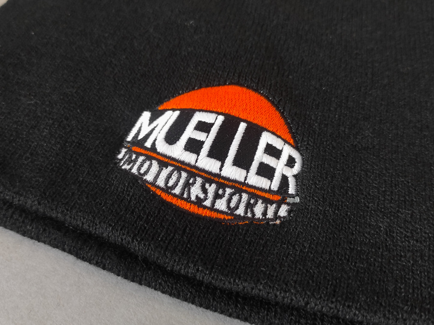 Beanie mit Müller Motorsport Logo